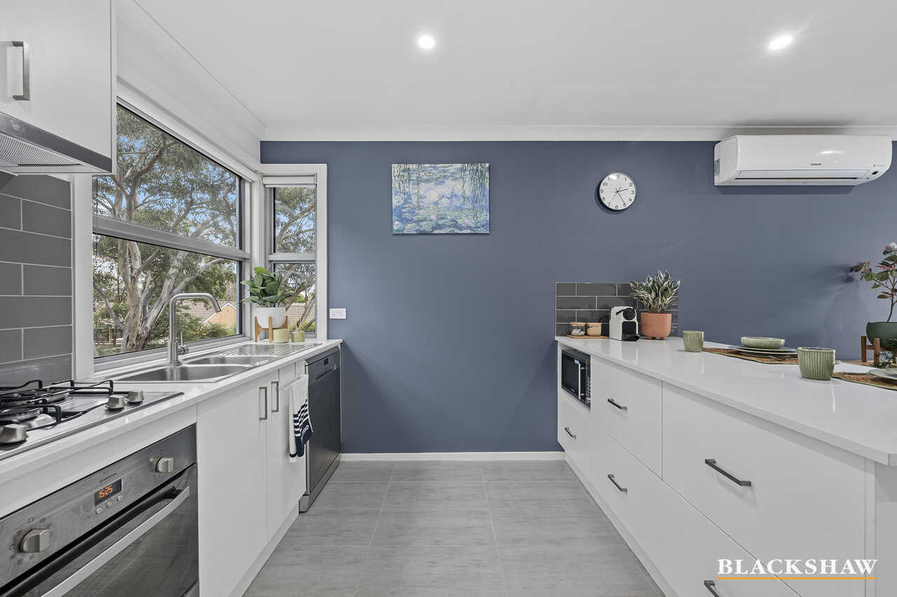 4/17 Higgins Place Higgins