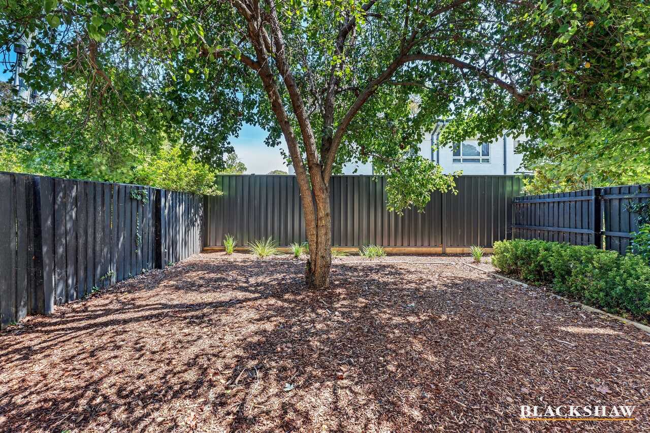 1/135 Limestone Avenue Braddon