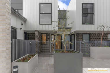 24/75 Kate Crace Street Gungahlin