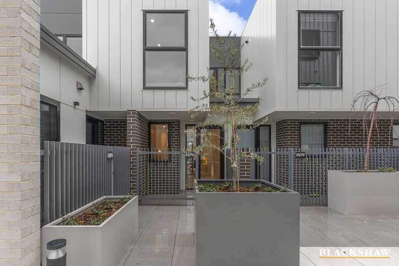 24/75 Kate Crace Street Gungahlin