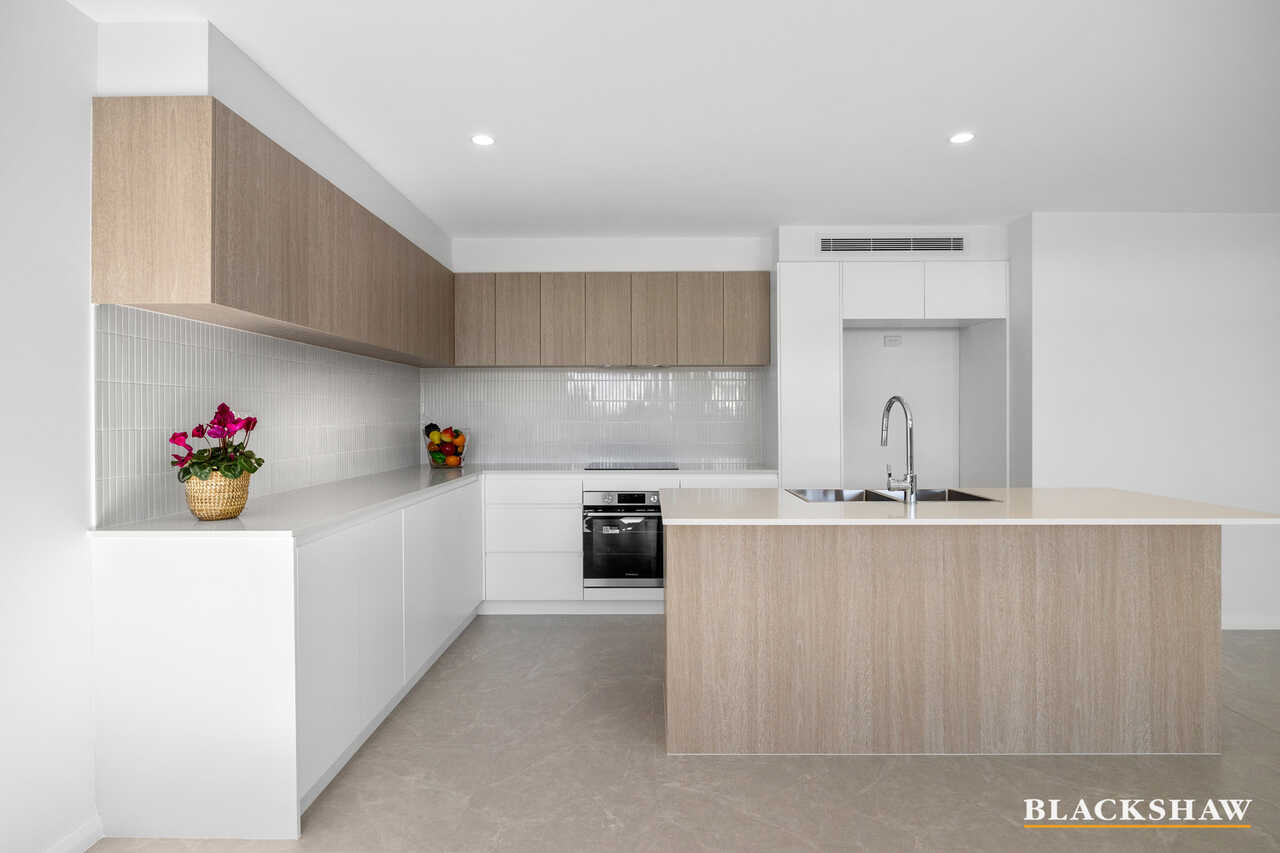 1/4 Brooke Way Sunshine Bay