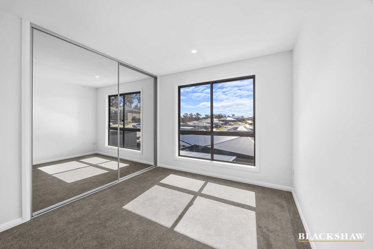 1/4 Brooke Way Sunshine Bay