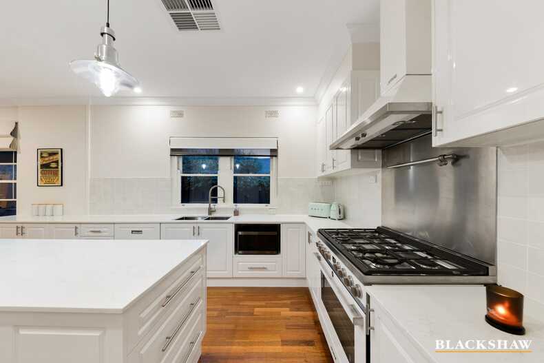 20 Bannister Gardens Griffith