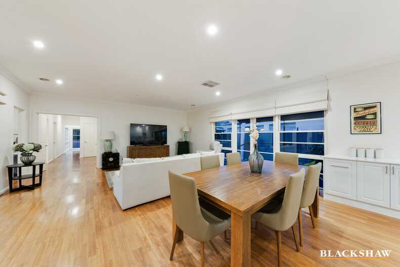 20 Bannister Gardens Griffith