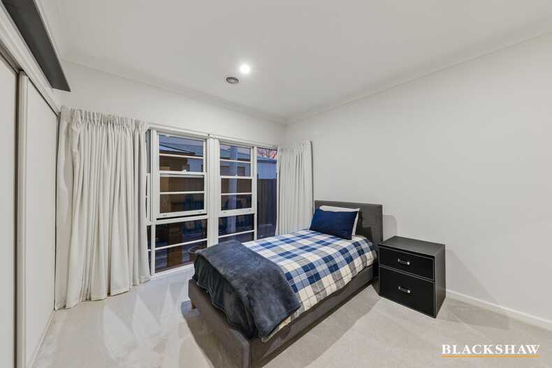 20 Bannister Gardens Griffith