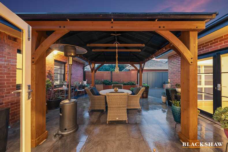 20 Bannister Gardens Griffith