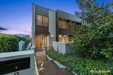 1/13 Lindsay Street Narrabundah