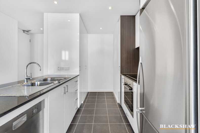 32/1 Mouat Street Lyneham