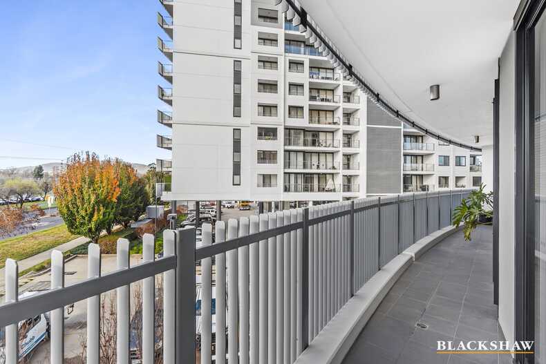 32/1 Mouat Street Lyneham