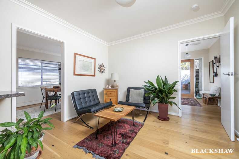 12 Cameron Street Farrer