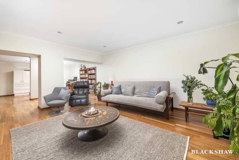 12 Cameron Street Farrer