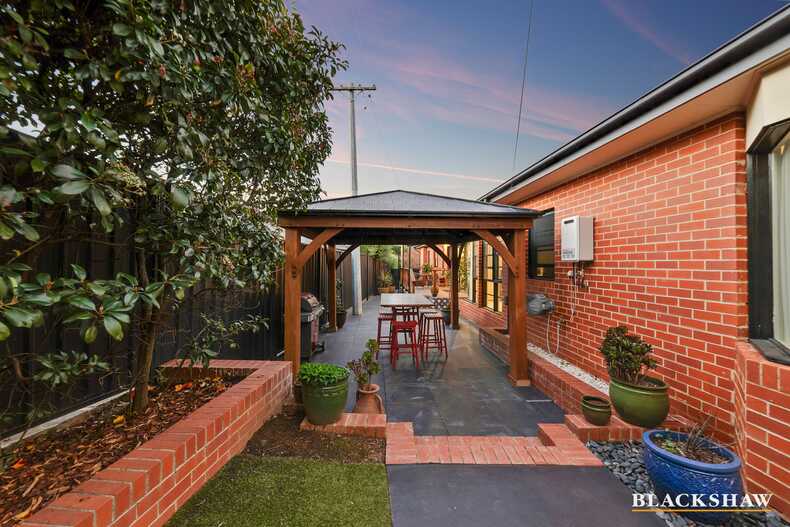20 Bannister Gardens Griffith 20 Bannister Gardens Griffith
