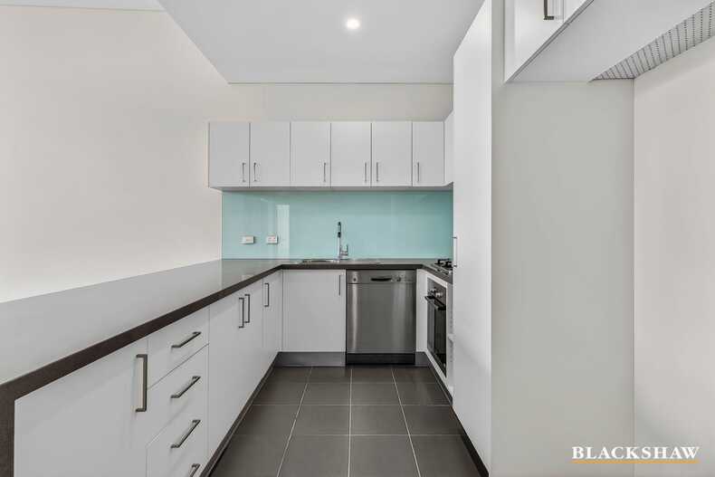 35/29 State Circle Deakin
