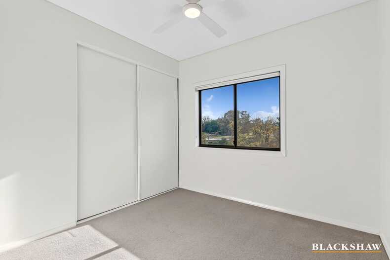 35/29 State Circle Deakin