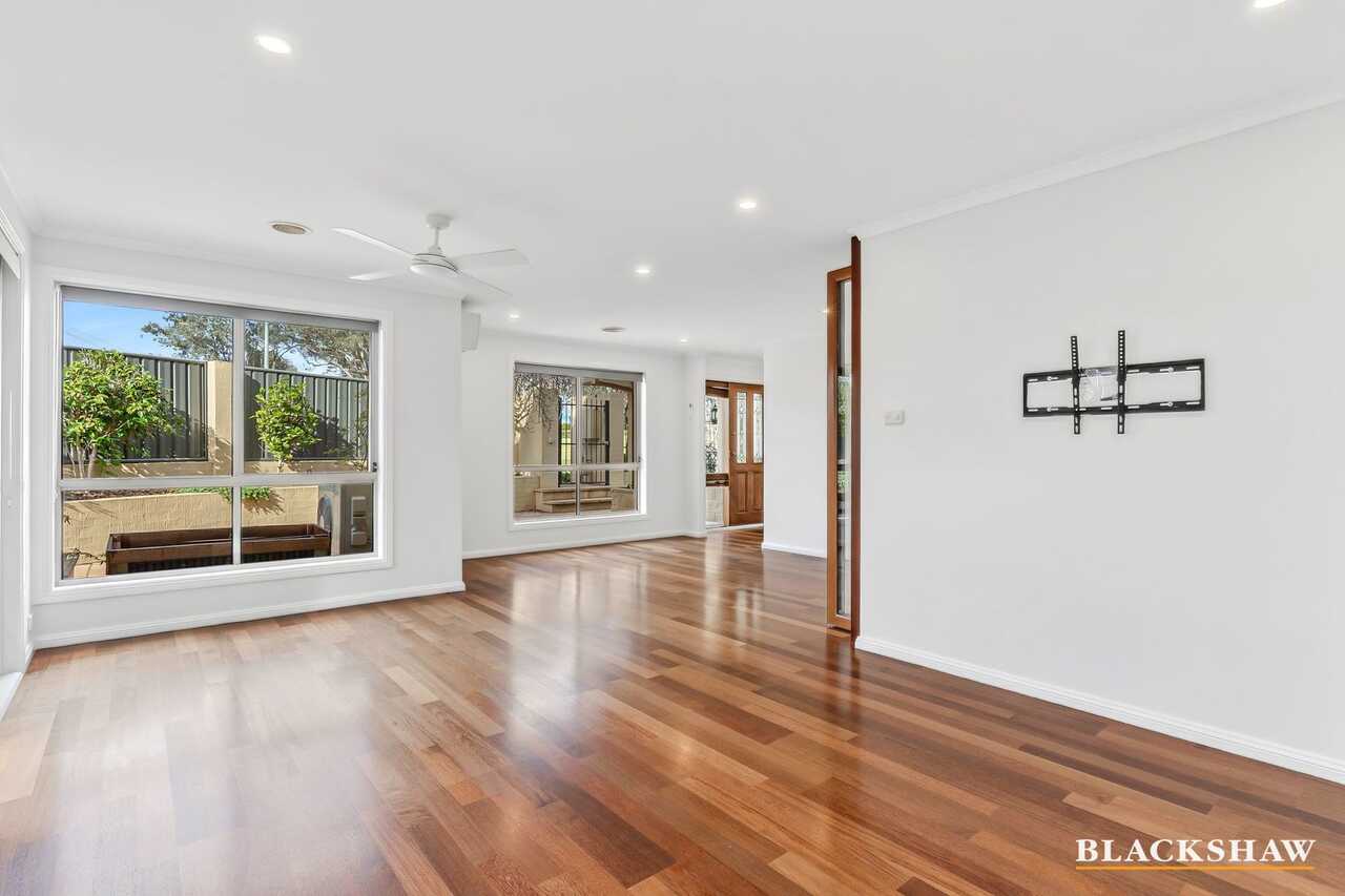 38 Haystack Crescent Palmerston