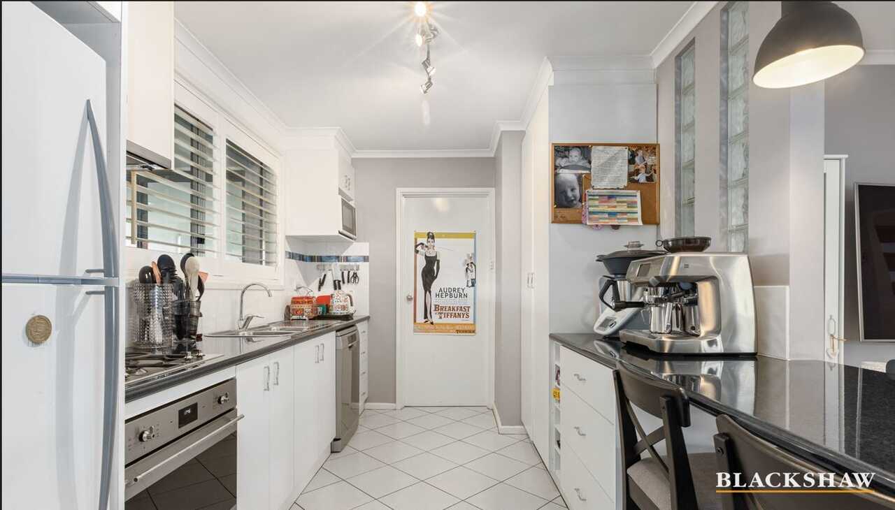 71 Munro Road Crestwood