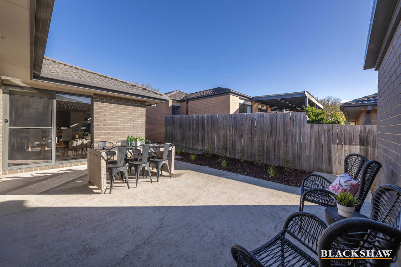 12 Dunk Street Casey
