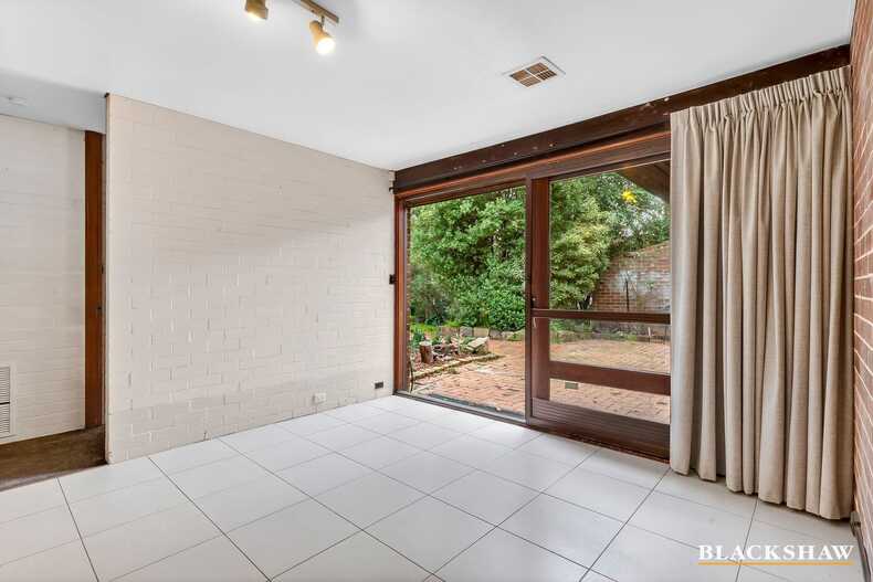 32/83 Crozier Circuit Kambah 32/83 Crozier Circuit Kambah