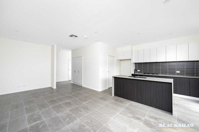 32 Bernard Heinze Avenue Moncrieff 32 Bernard Heinze Avenue Moncrieff