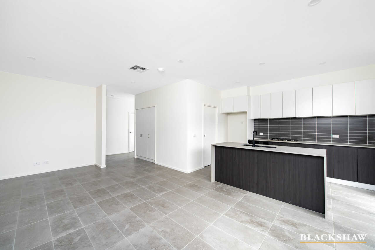 32 Bernard Heinze Avenue Moncrieff