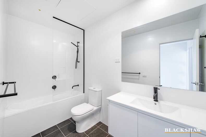 32 Bernard Heinze Avenue Moncrieff 32 Bernard Heinze Avenue Moncrieff