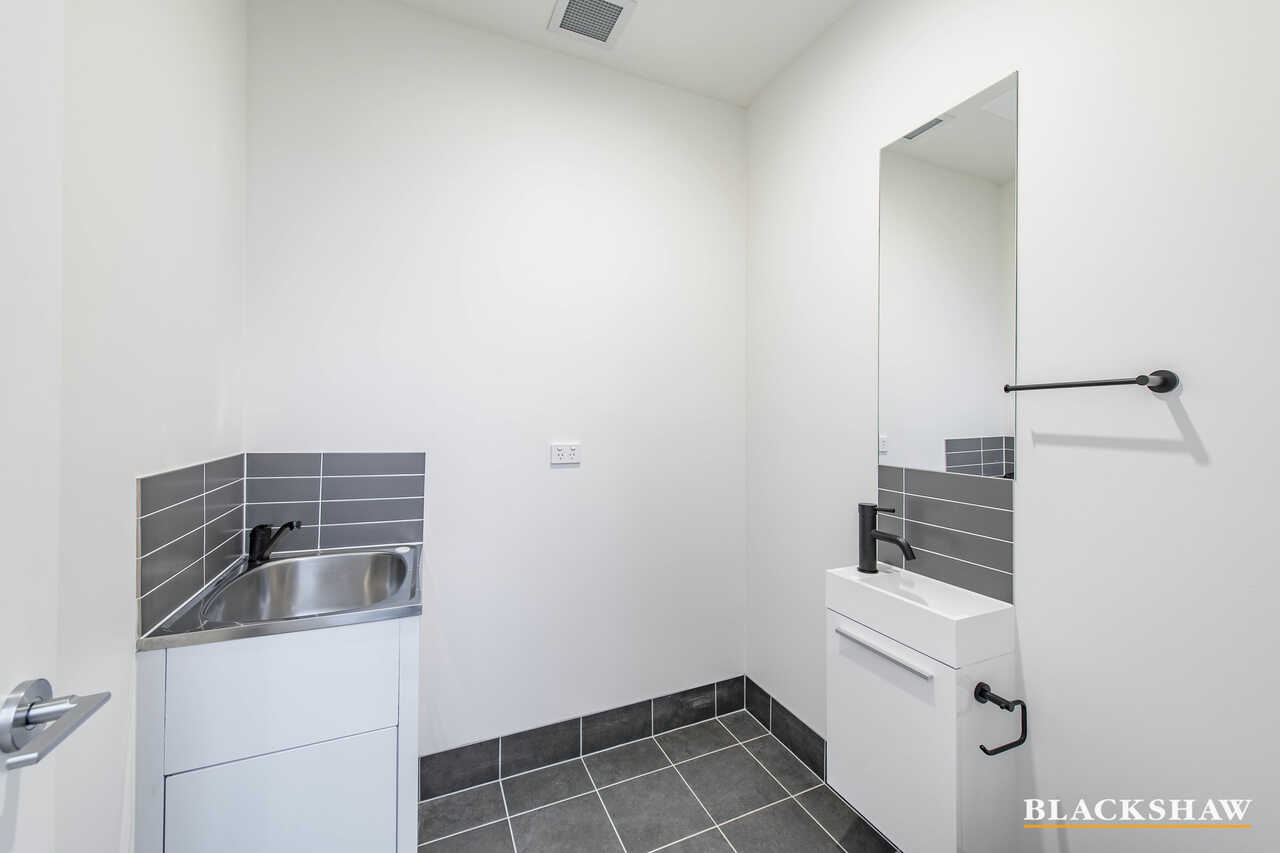 32 Bernard Heinze Avenue Moncrieff