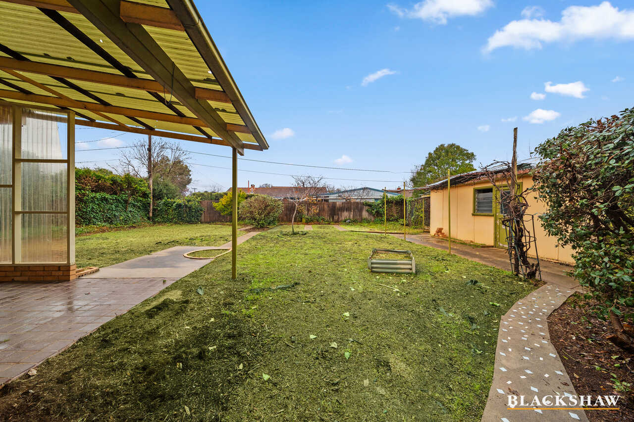 82 Atherton Street Downer