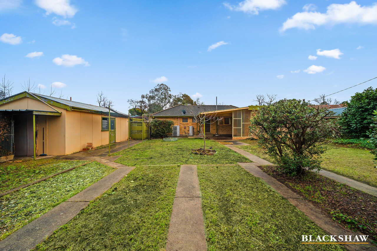 82 Atherton Street Downer