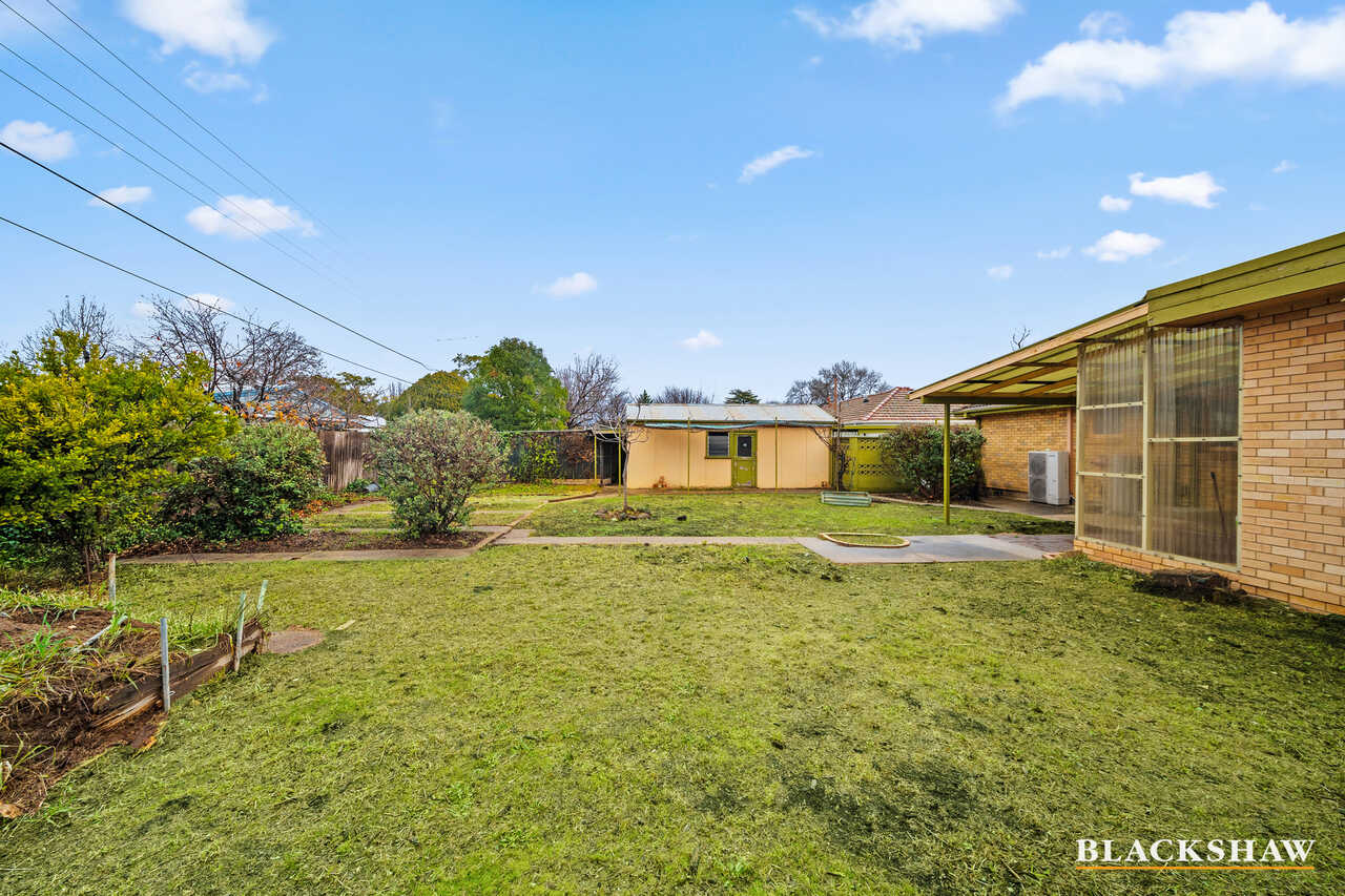 82 Atherton Street Downer