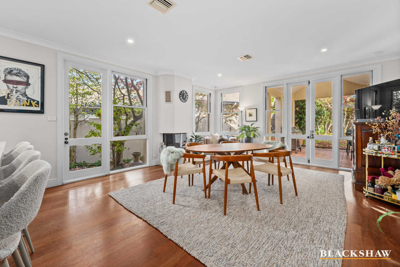 4 Brown Street Yarralumla