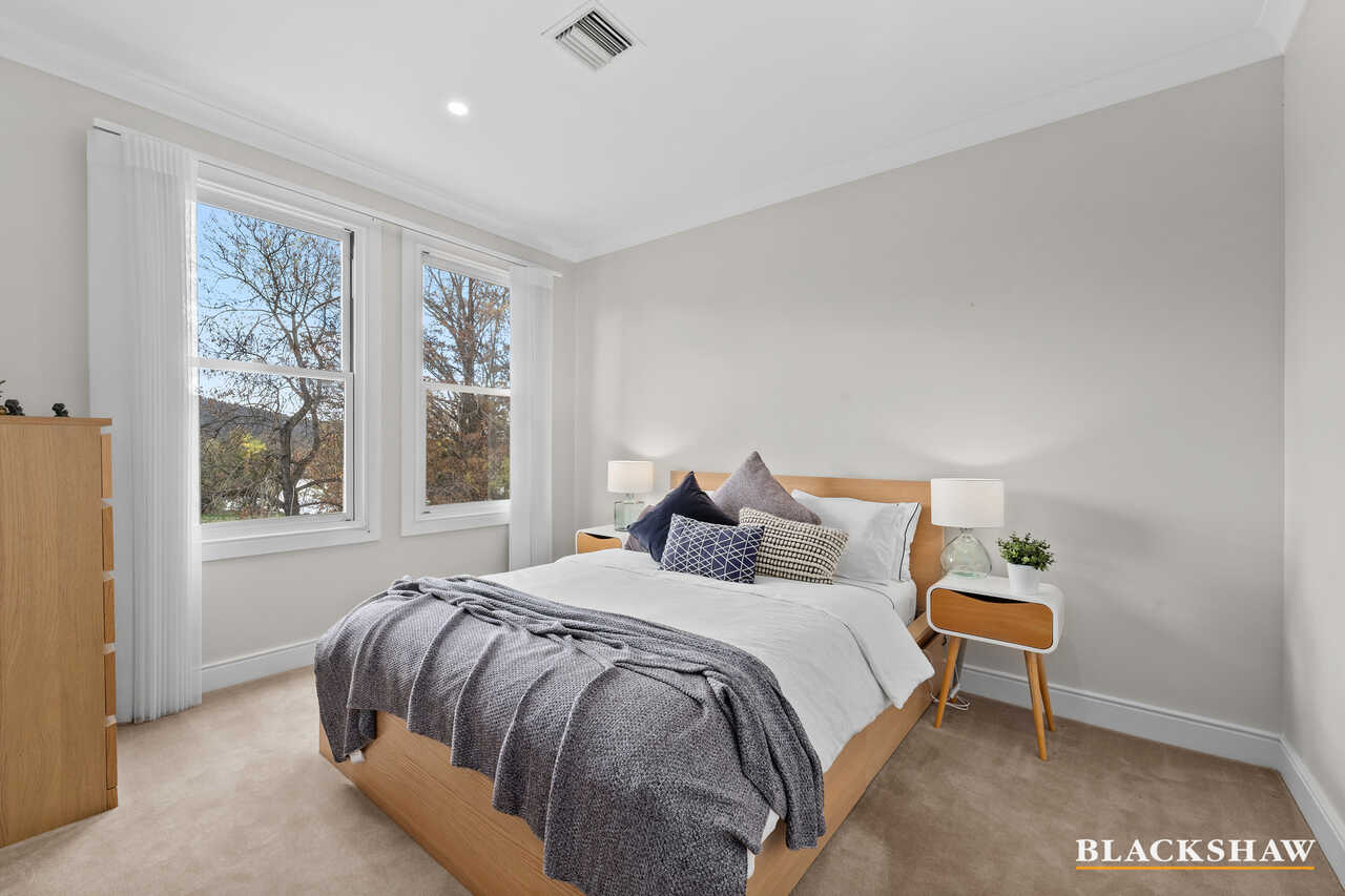 4 Brown Street Yarralumla