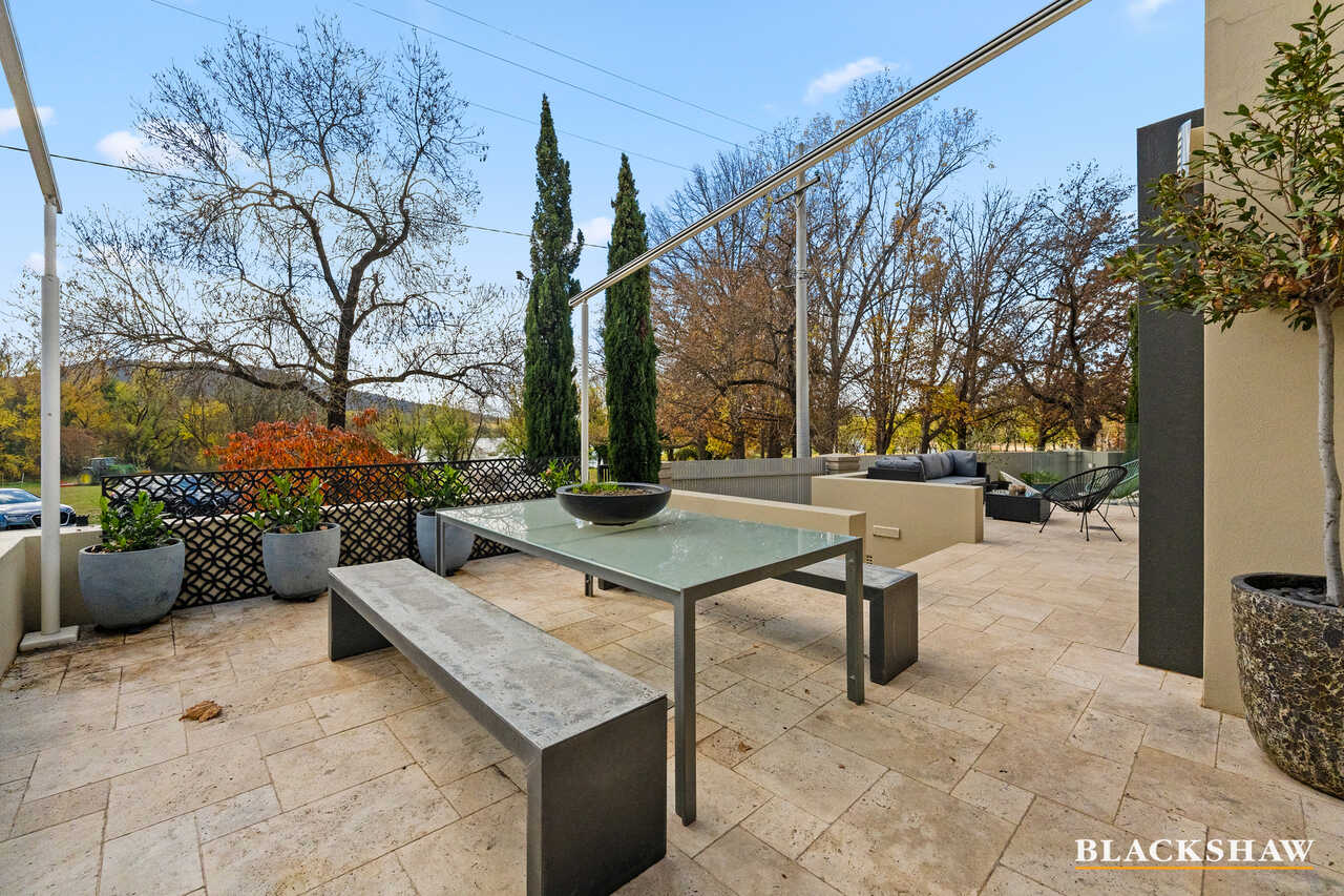 4 Brown Street Yarralumla