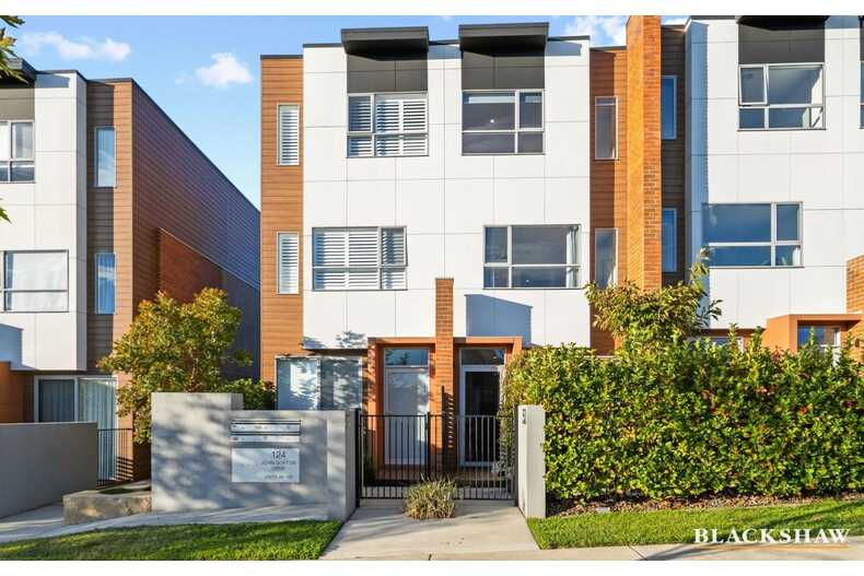 53/124 John Gorton Drive Coombs 53/124 John Gorton Drive Coombs
