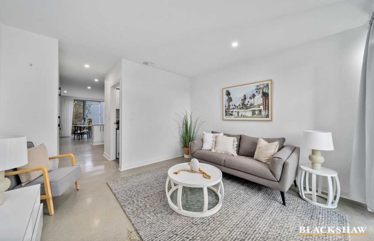 53/124 John Gorton Drive Coombs