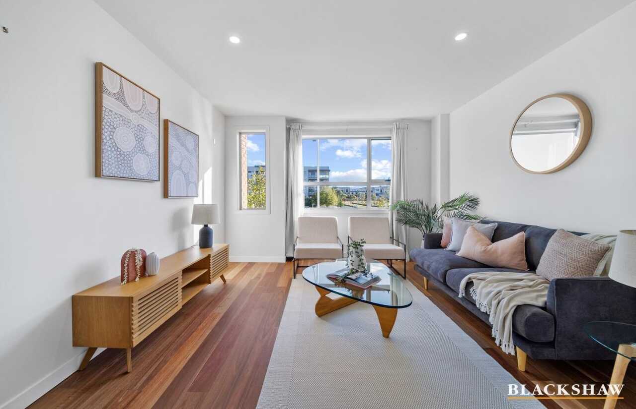 53/124 John Gorton Drive Coombs