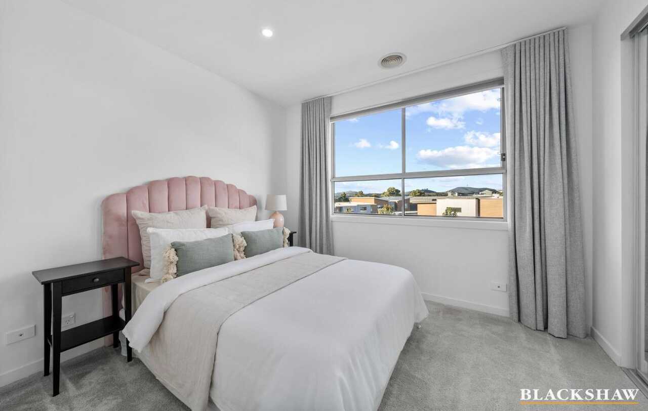 53/124 John Gorton Drive Coombs