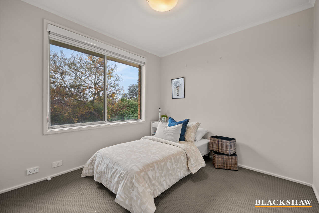 39 Olympus Way Lyons