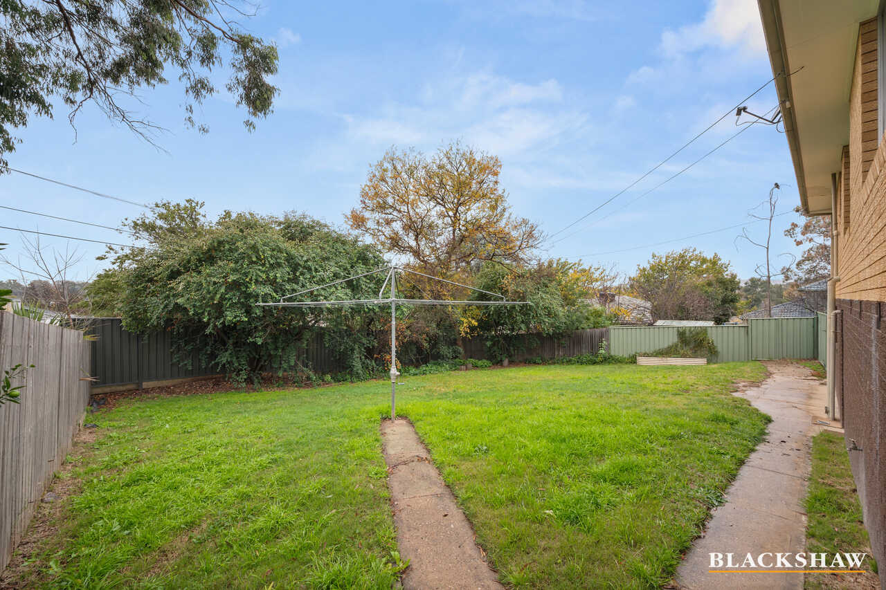 39 Olympus Way Lyons