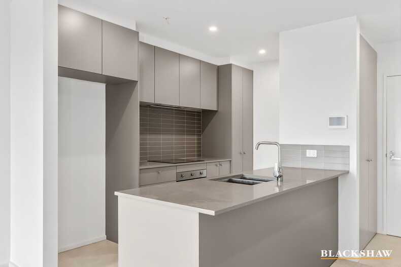72/1 Buninyong Street Watson
