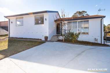 13 Lovegrove Place Kambah