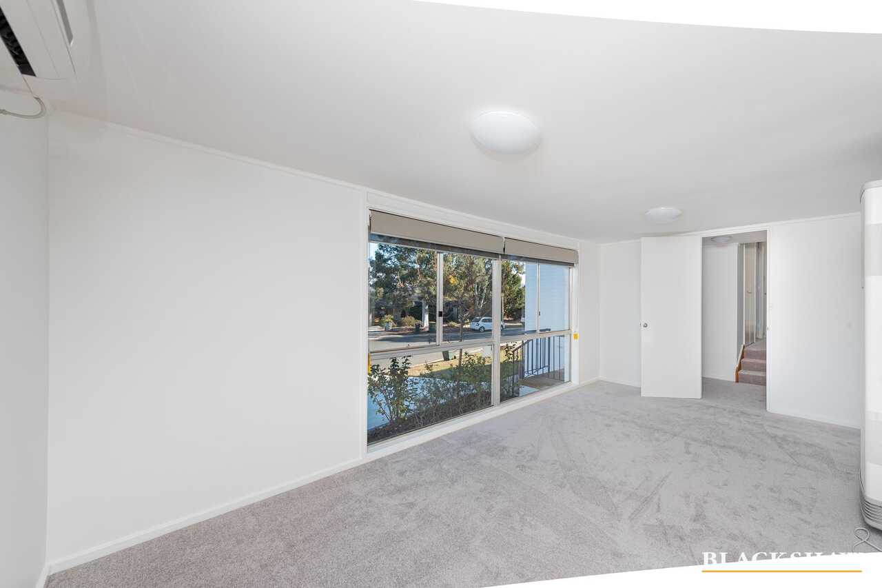 13 Lovegrove Place Kambah