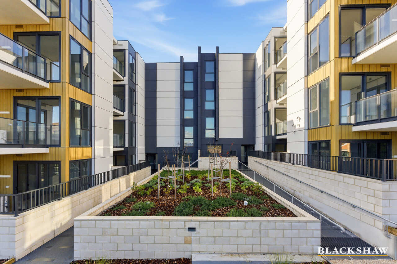 106/13 Butle Street Queanbeyan