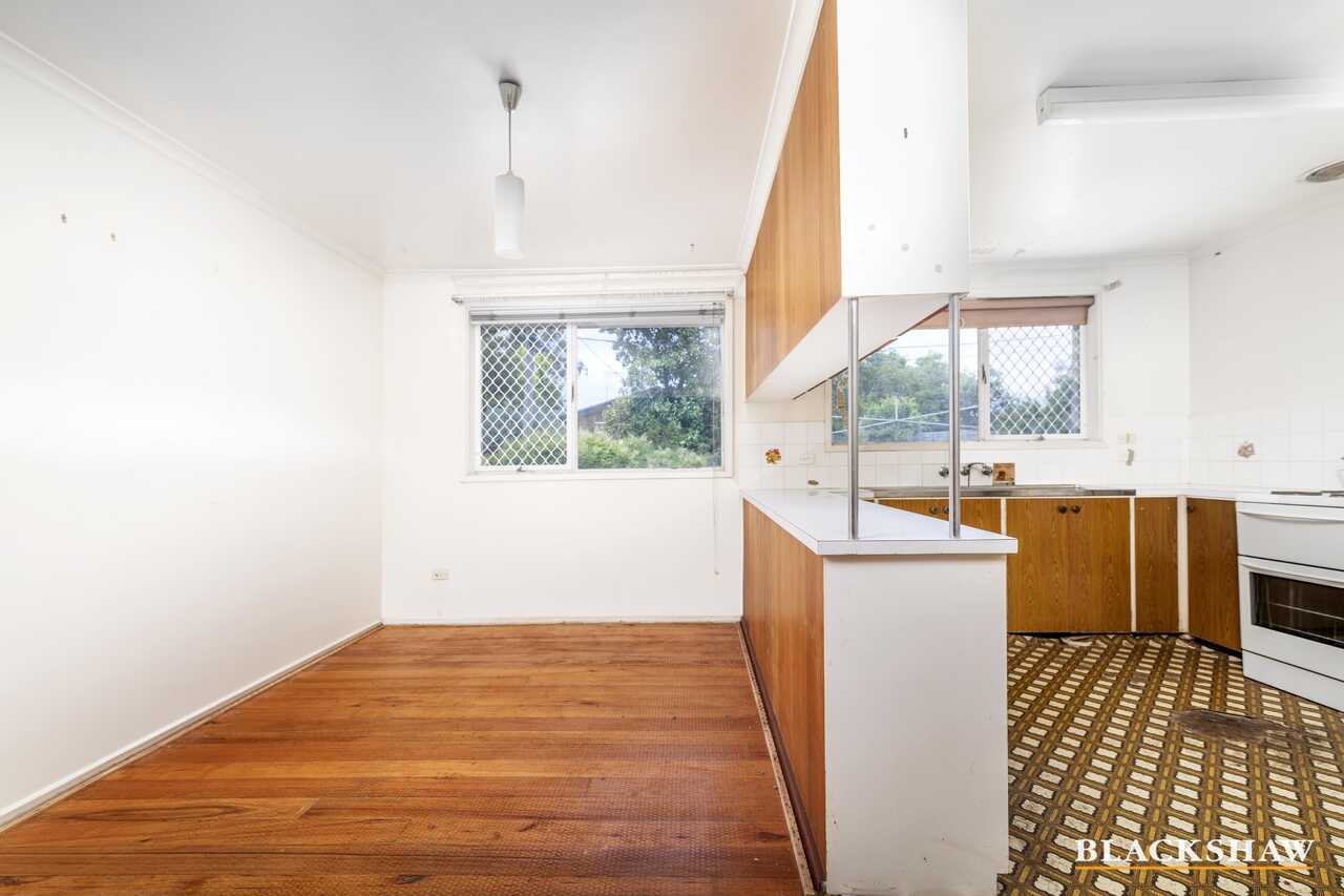 14 McGinness Street Scullin