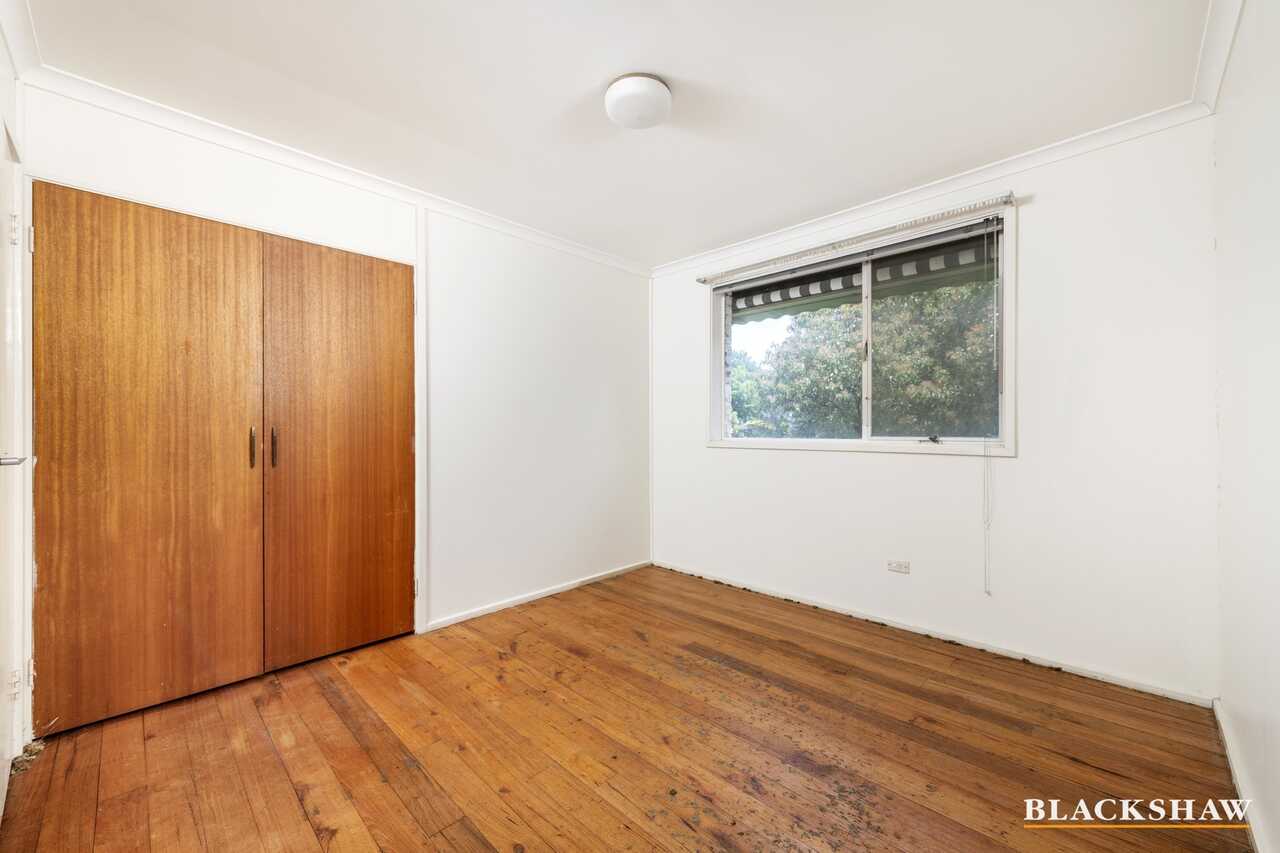 14 McGinness Street Scullin