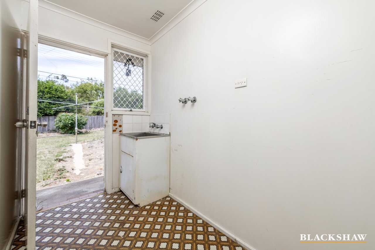 14 McGinness Street Scullin