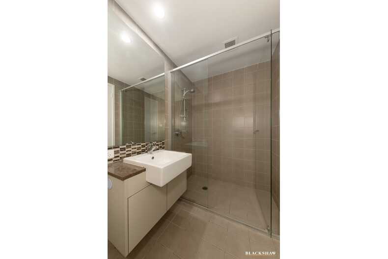 138/64 College Street Belconnen 138/64 College Street Belconnen