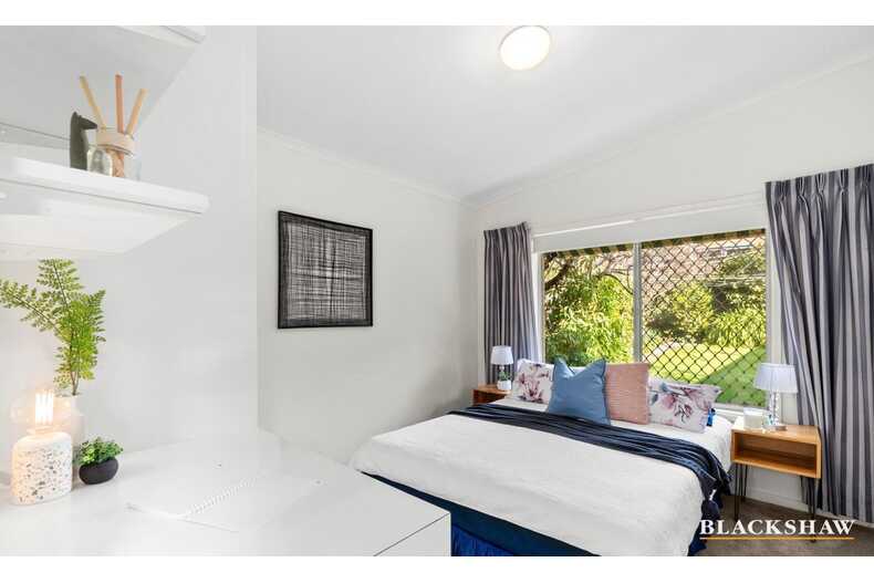 12 Douglas Place Curtin