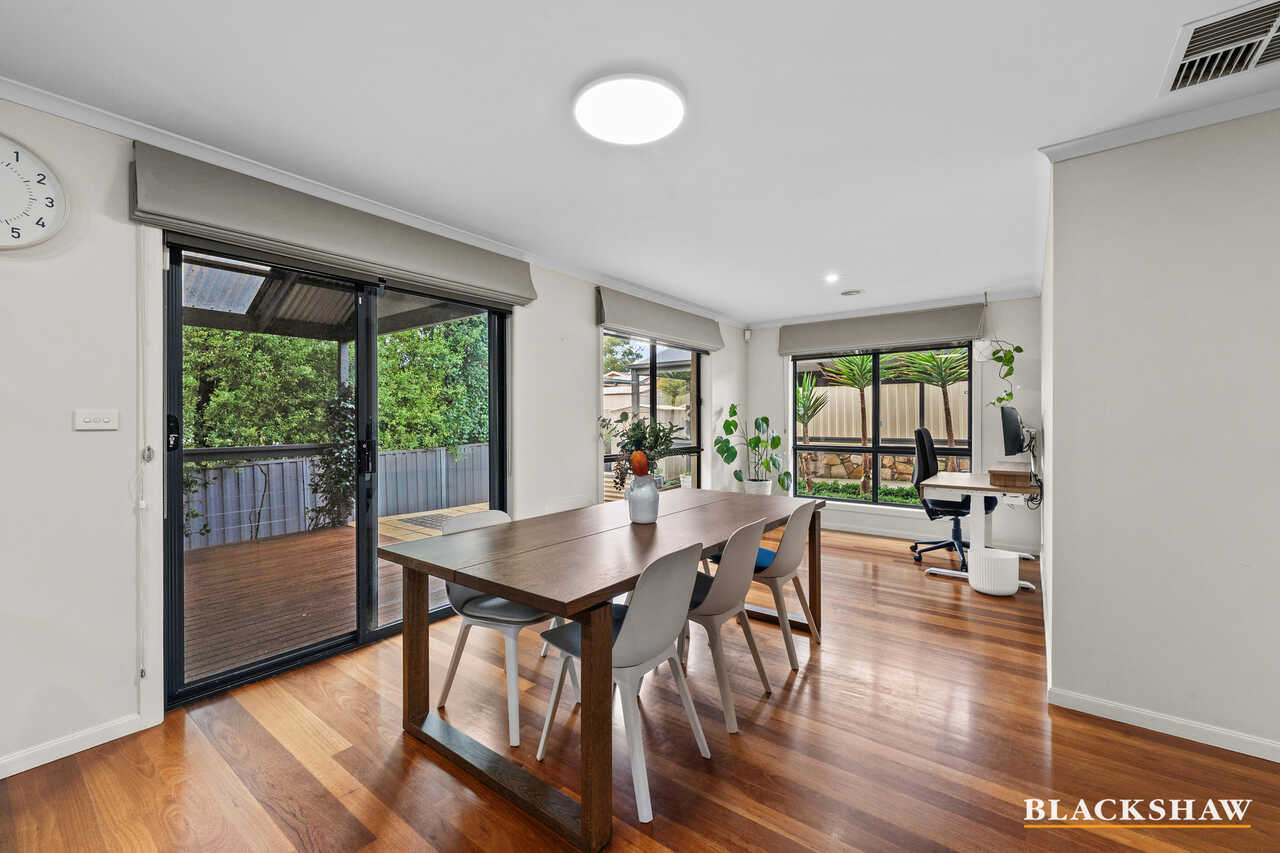14 Telopea Place Queanbeyan West