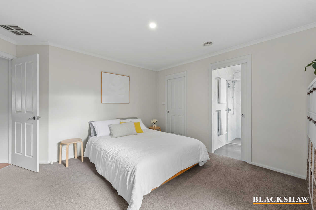 14 Telopea Place Queanbeyan West