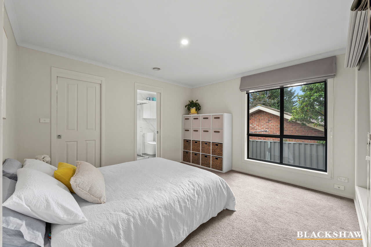 14 Telopea Place Queanbeyan West